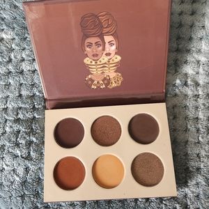 Juvias place chocolate mini palette